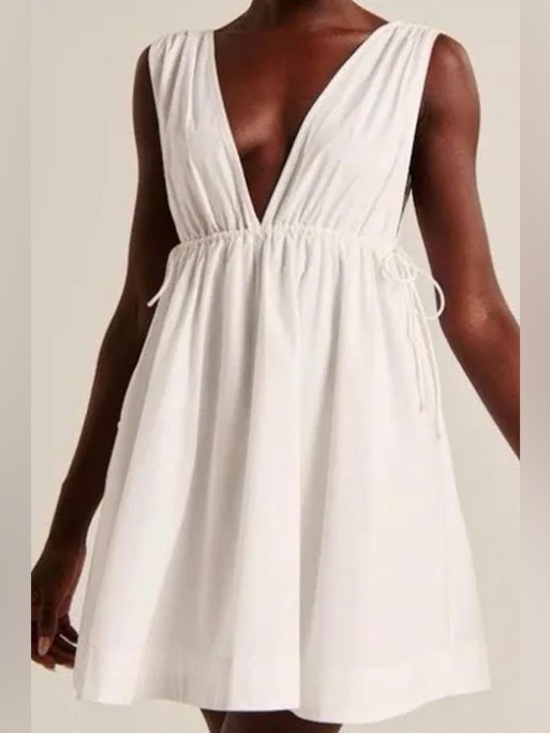 Abercrombie & Fitch Dresses & Skirts - Abercrombie & Fitch Babydoll Poplin White Mini Dress XL